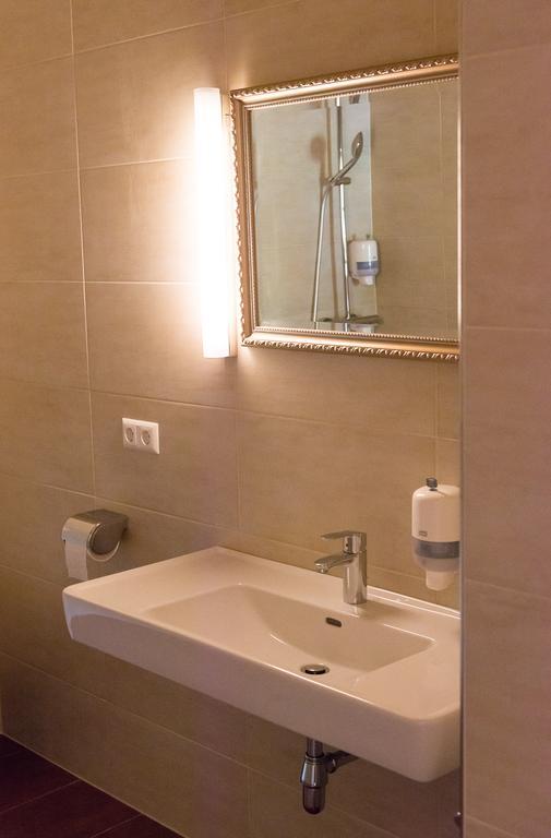 Stiftsschmiede Ossiach Hotel Phòng bức ảnh